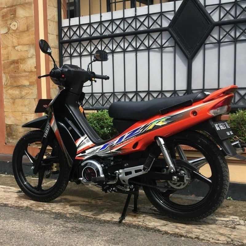 STRIPING LIS STICKER STANDAR ORI YAMAHA FIZ R 2004 ORANGE