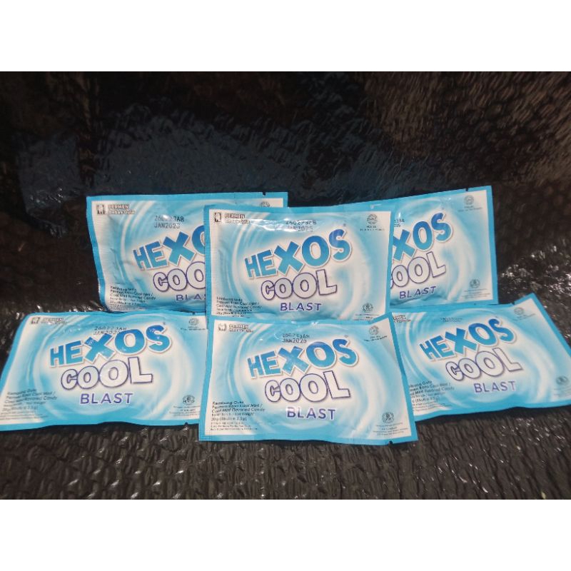 

Permen Hexos cool blast isi 8 butir , Permen Penyegar Nafas .