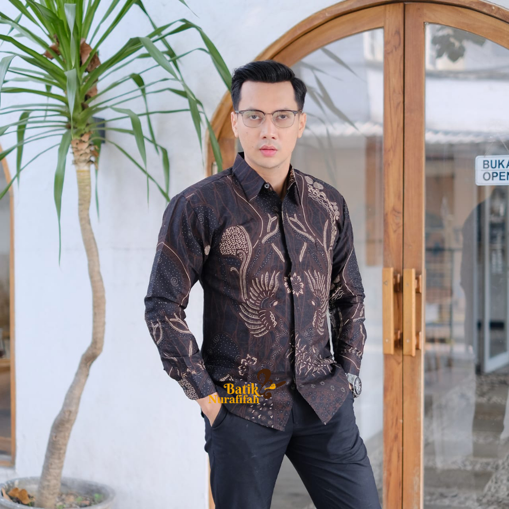 atasan baju kemeja batik pria lengan panjang furing terbaru terlaris remaja kondangan kantor slimfit