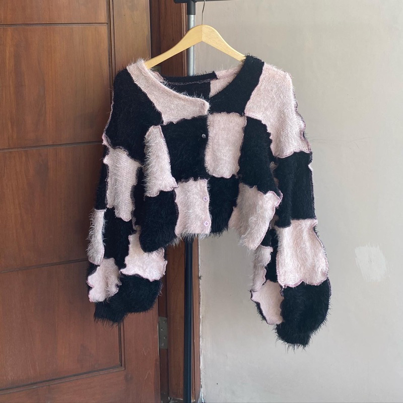 cardigan crop lengan balon fuzy - cardigan rajut lengan balon crop homemade - fuzy knit cardigan