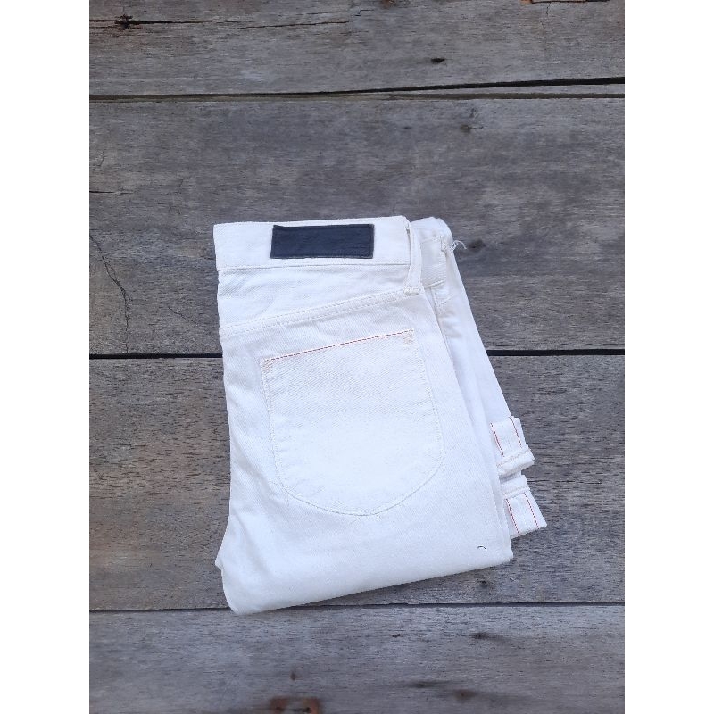kuro denim white selvedge size 29 not evisu