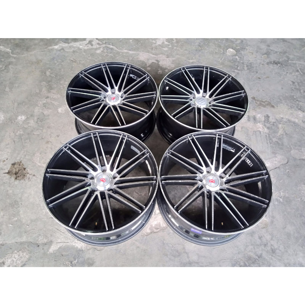 Velg Mobil Racing Vossen Ring 18 Hole 5x114.3