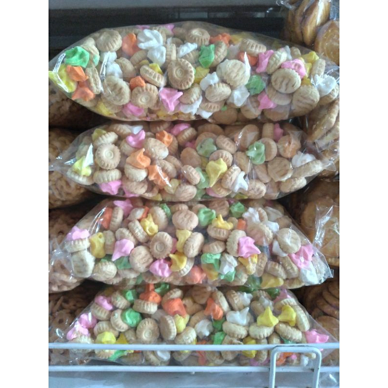 

Kue monas 1kg/kue gemrose/kue kering jadul