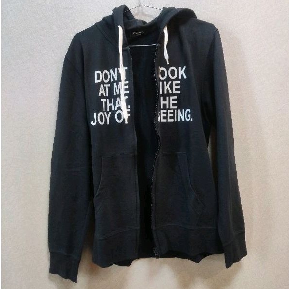 Hoodie Zipper Pria Crazy Devil Size M dengan Tulisan Unik Don't Look Like The Seeing