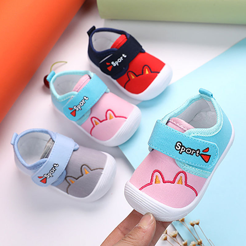 SH2255 SH2258 Sepatu prewalker citcit cicit bunyi anak bayi balita sound baby shoes cit cit Beruang bear kucing cat dapat box packing