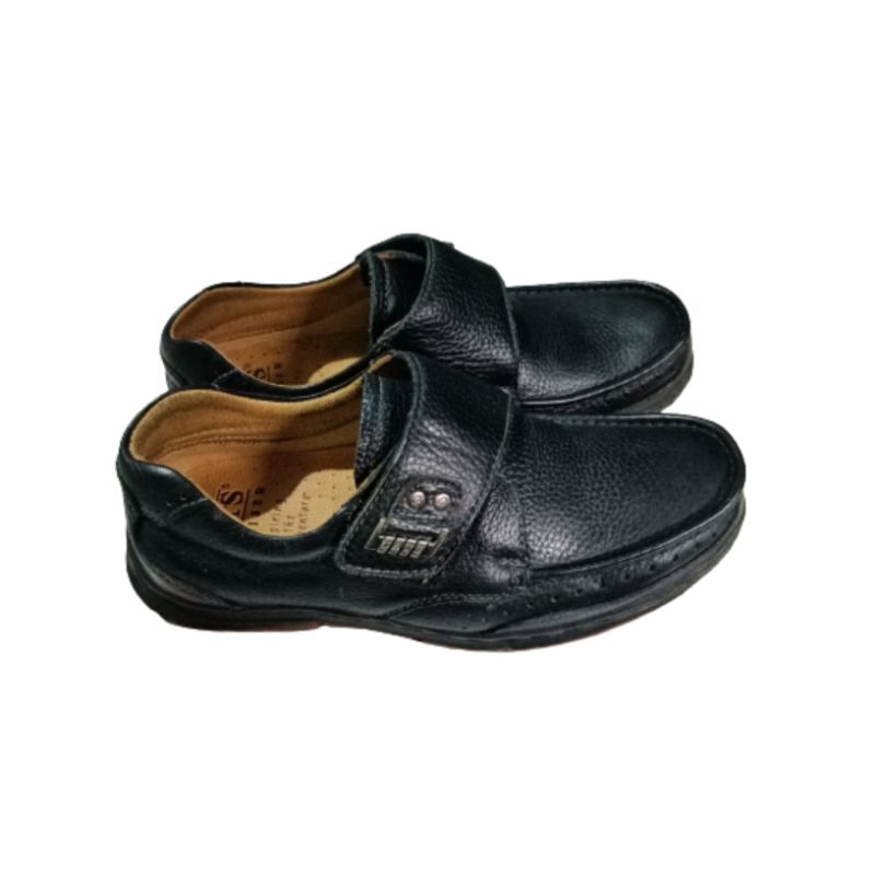 Sepatu Gats Cruiser Hitam