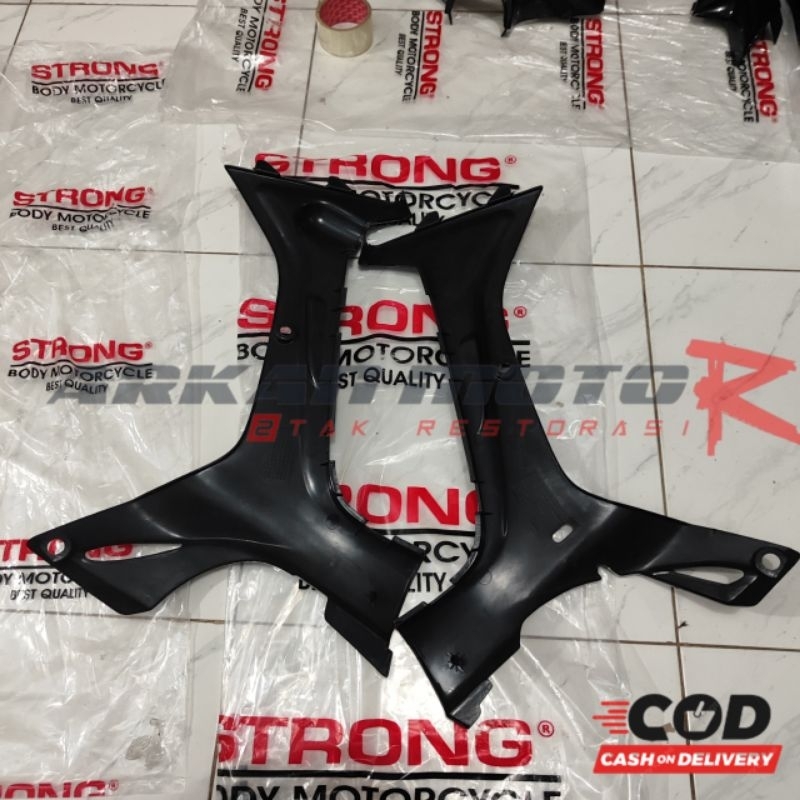 LEGSHILD SAYAP DALAM KANAN KIRI HITAM YB 4US FIZR F1ZR FIZ R STRONG NON ORIGINAL