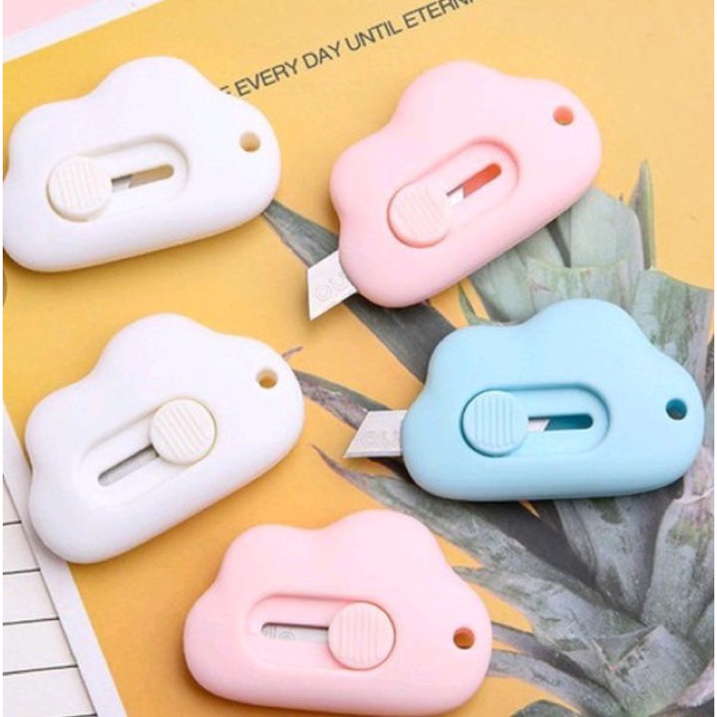 

[CUTIE BABY] Cutter Pemotong Kertas Motif Awan / Wortel Lucu