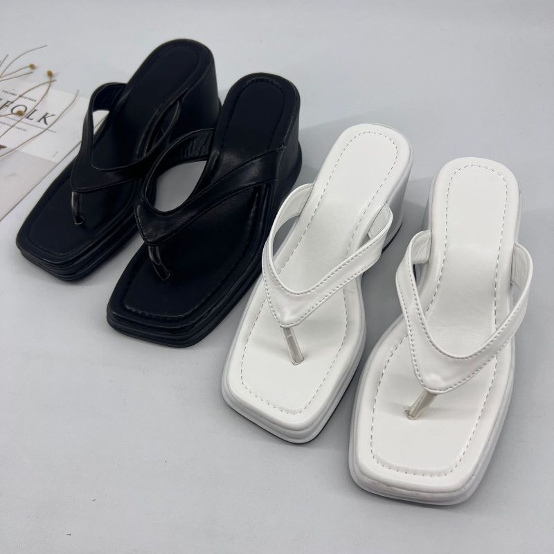 sandal wedges jepit import (D08)