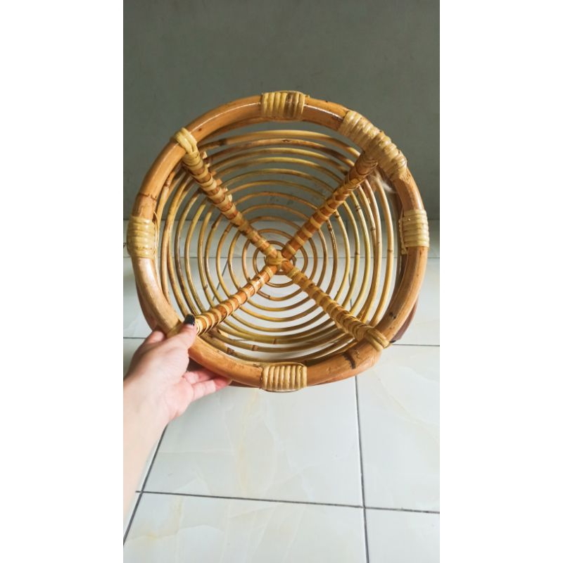 standing pot rotan diameter bulat 30cm