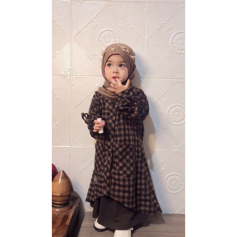 Setelan outer baju anak