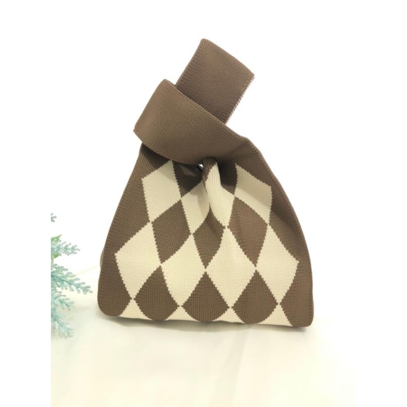 tas rajut bermotif | tas motif sapi | aneka tas rajut