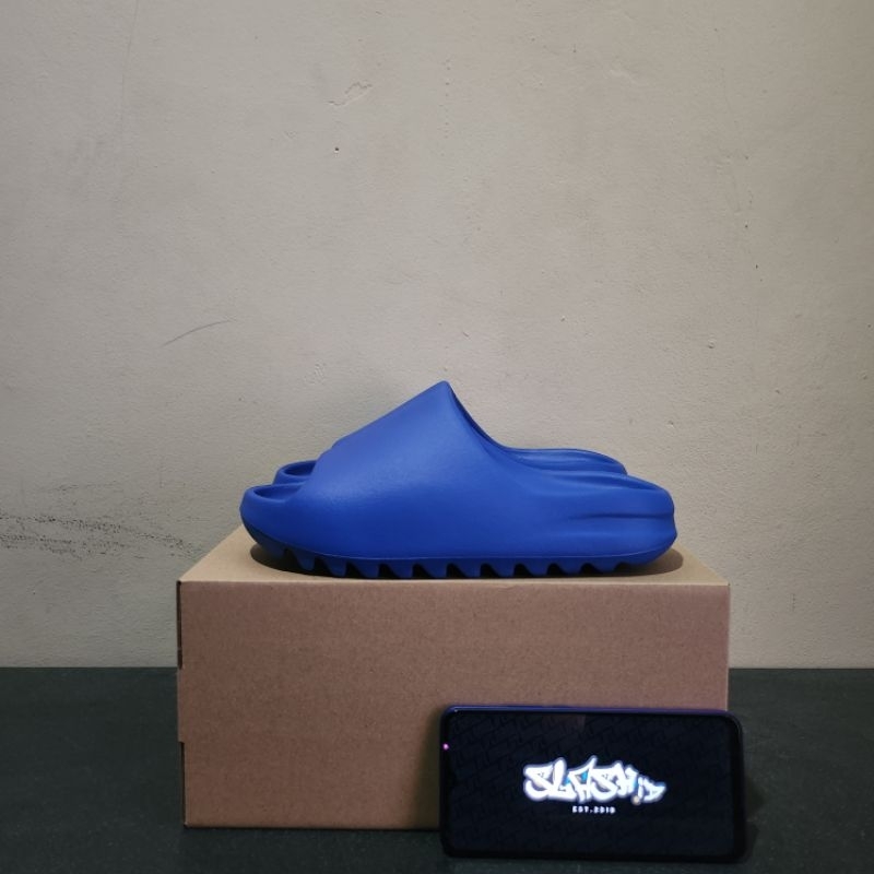 Yeezy Slide Azure