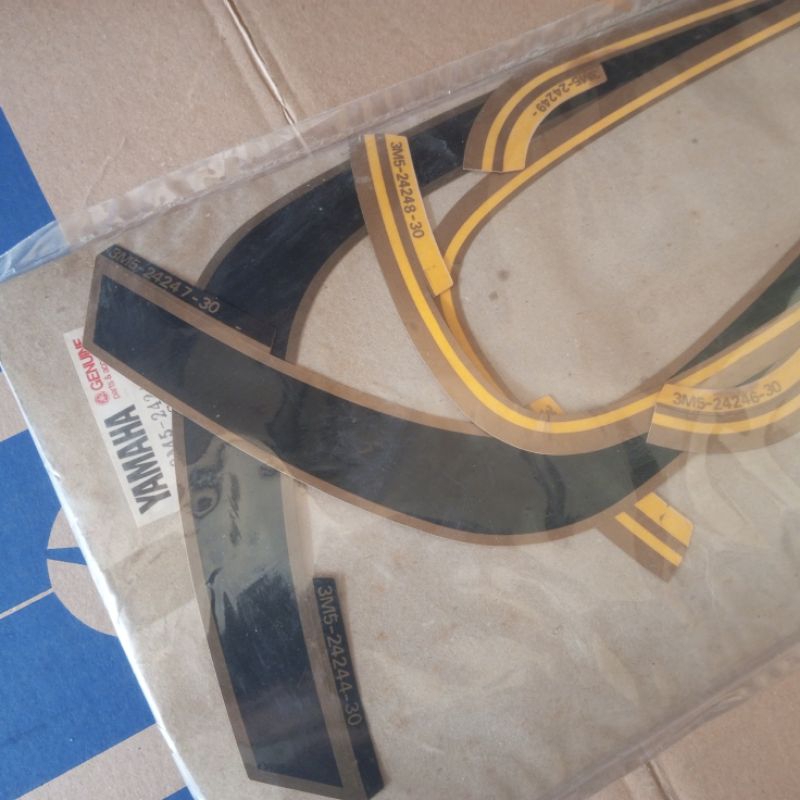 Striping striker setiker stiker list tangki tengki RX K original ori 3M5