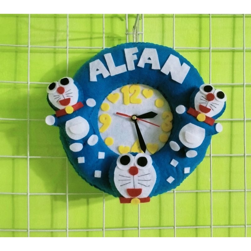 jam doraemon//jam dinding