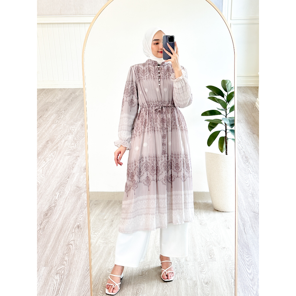 Artemis Fashion~ LUKISA MAXI DRESS Bigsize (ld 108) / DELUNA BLOUSE / DIANDRA BLOUSE (Ld -+ 104) /VANIA TUNIK (Ld -+ 96) / LUKISA MAXI DRESS / Tunik motif cantik, ootd wanita. cek gambar dan caption)