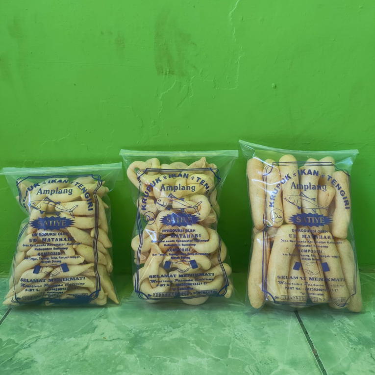 

Kerupuk Amplang Ikan Tengiri "Satiye" Sumenep / Amplang Crackers