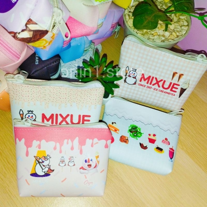 pouch mini mixue gantungan kunci lucu