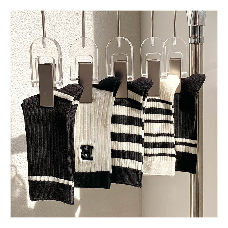 Koas Kaki Panjang Wanita Import Kaos Kaki Hitam Putih Perempuan Cantik Kekinian Murah KK27