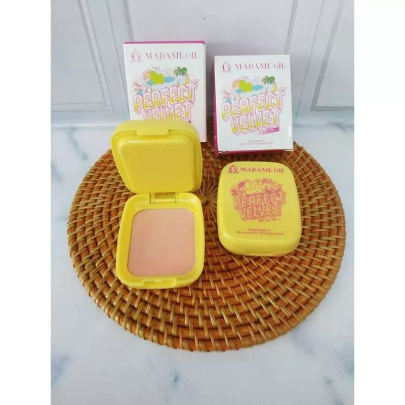 Madame Gie Perfect Velvet SPF 30, PA+++ Two Way Cake