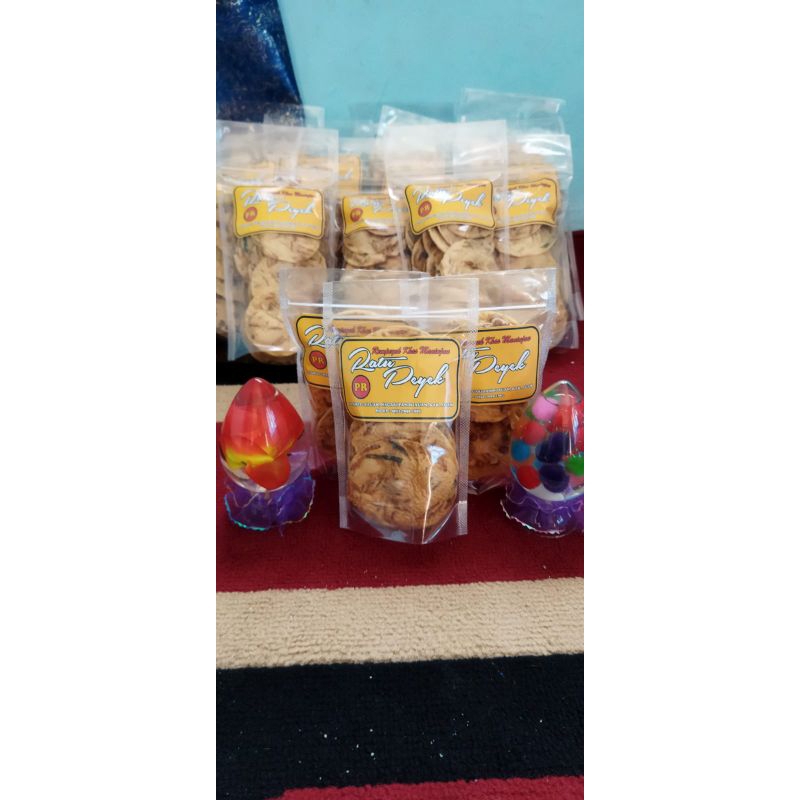 

peyek kacang 300 gram