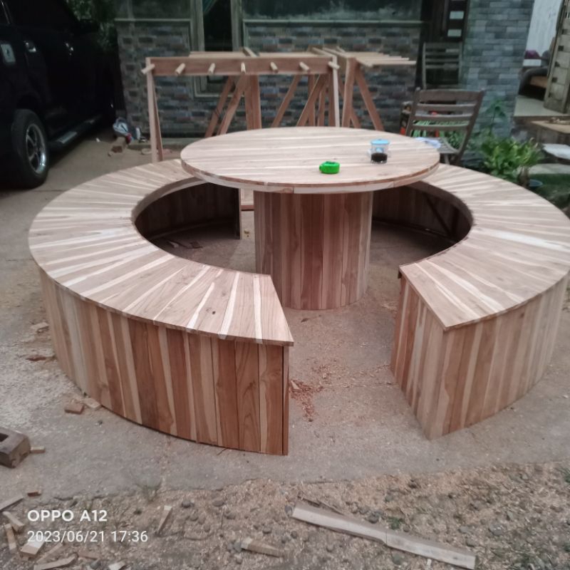 meja kursi bulat kayu jati
