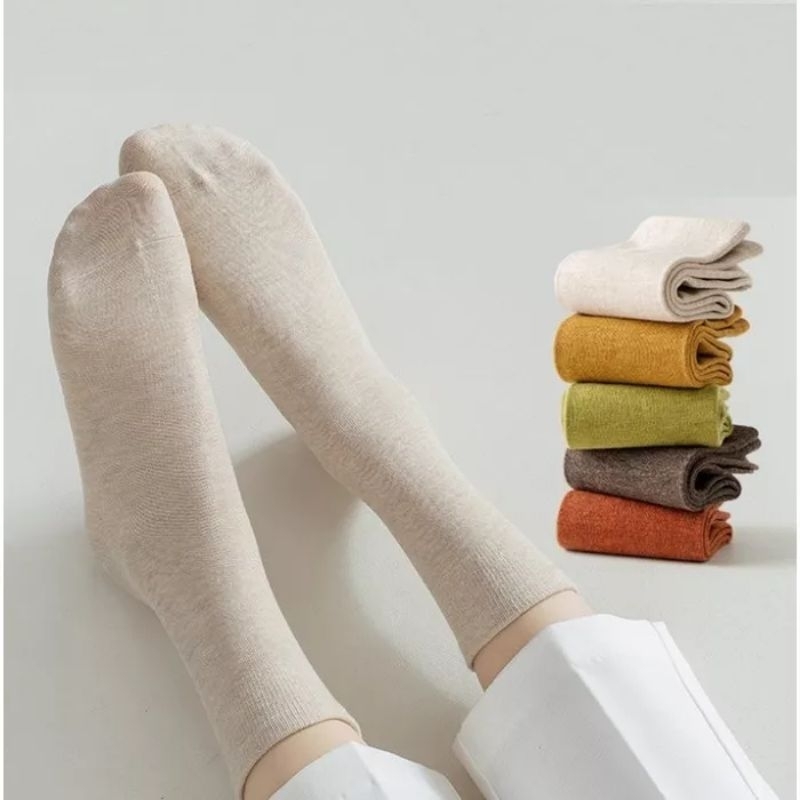 KOREAN SOCKS POLOS / KAOSKAKI KOREA POLOS WOMAN