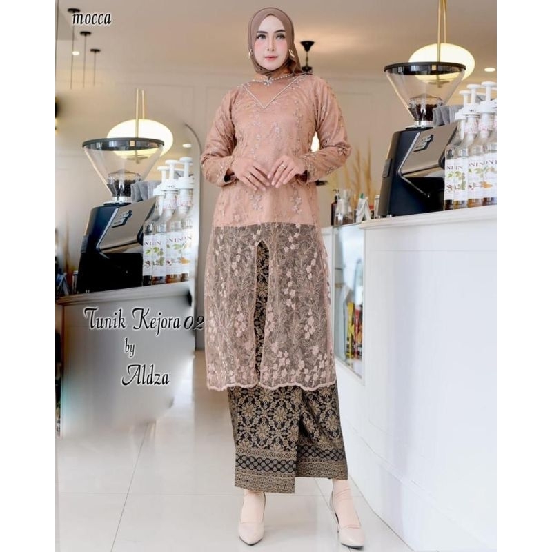 Stelan Kebaya Tunik Kurung Nadin Original Butik