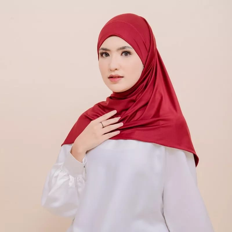 Hijab Wanita Mara Segiempat Instan Tali Bahan Jersey Premium Hijab Instan