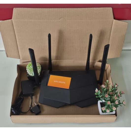 Tenda AC10 AC1200 MU-MIMO Dual-Band Gigabit Wi-fi Router Repeater