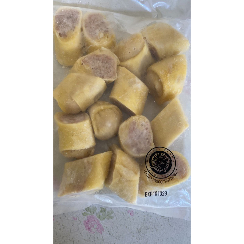 

Egg Chicken roll Potong