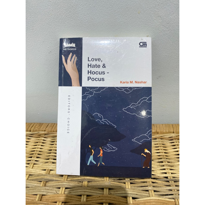 [NEW] Novel Metropop Love Hate Hocus Pocus