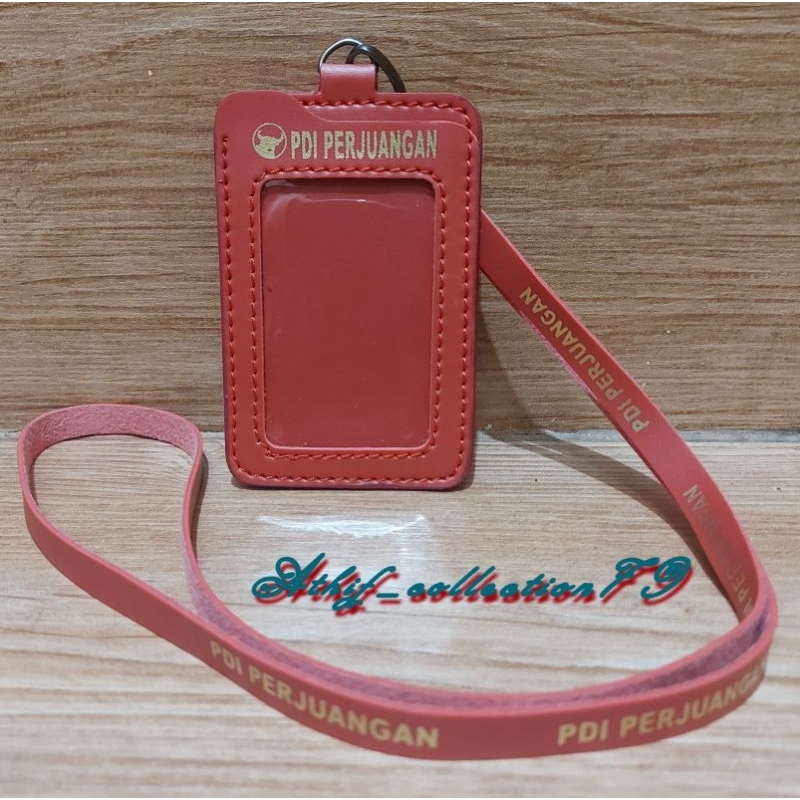 

Tempat Id Card Kulit PDIP Holder Id Card PDI Perjuangan