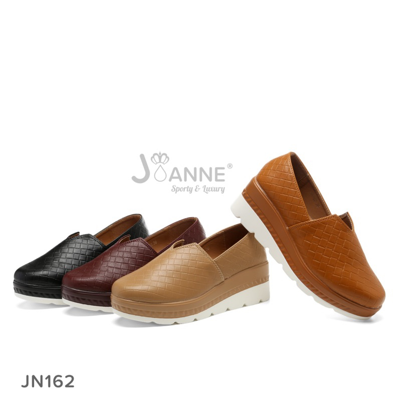 [ORIGINAL] JOANNE Closed Toe Wedges Shoes Sepatu Wanita #JN162