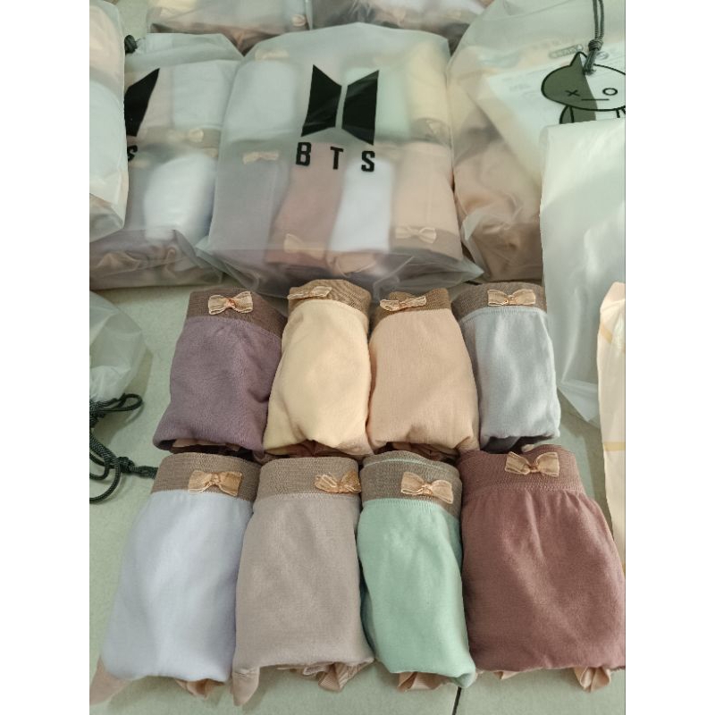 CD pastel wanita import kemasan pouch