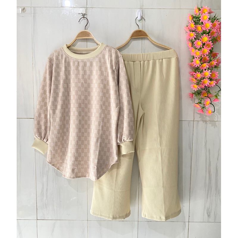 set yaameeca kaos knit Aster merk clarke motif setelan celana wanita setcel wanita