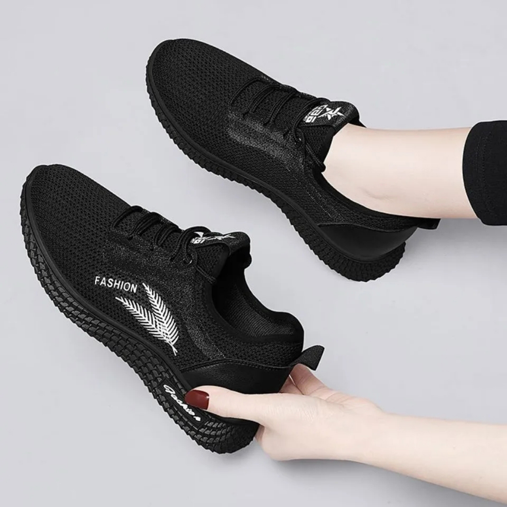 Sepatu Sneakers Wanita Fashion Stylish - F55