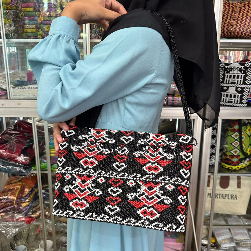 Tas Manik Kalimantan