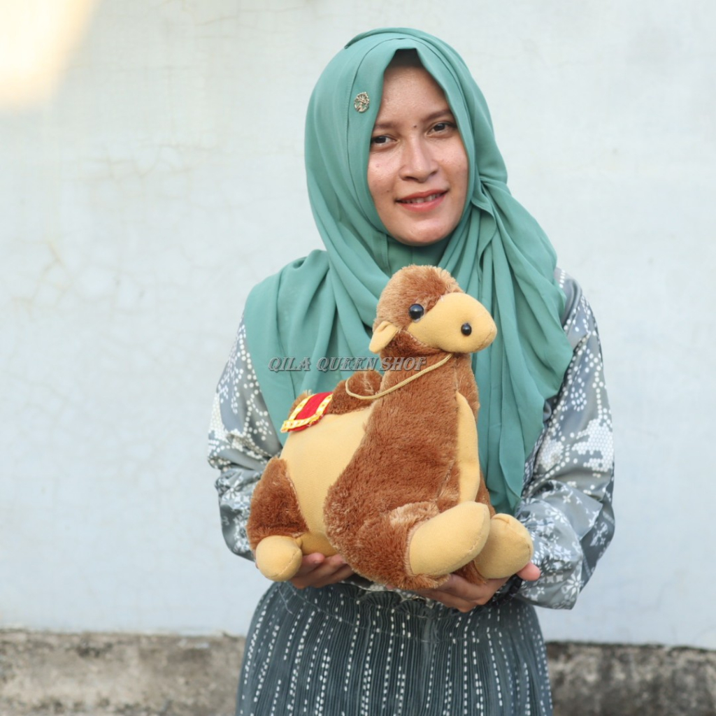 BONEKA UNTA L terlaris, murah cod cocok untuk hadiah jemaah umroh haji