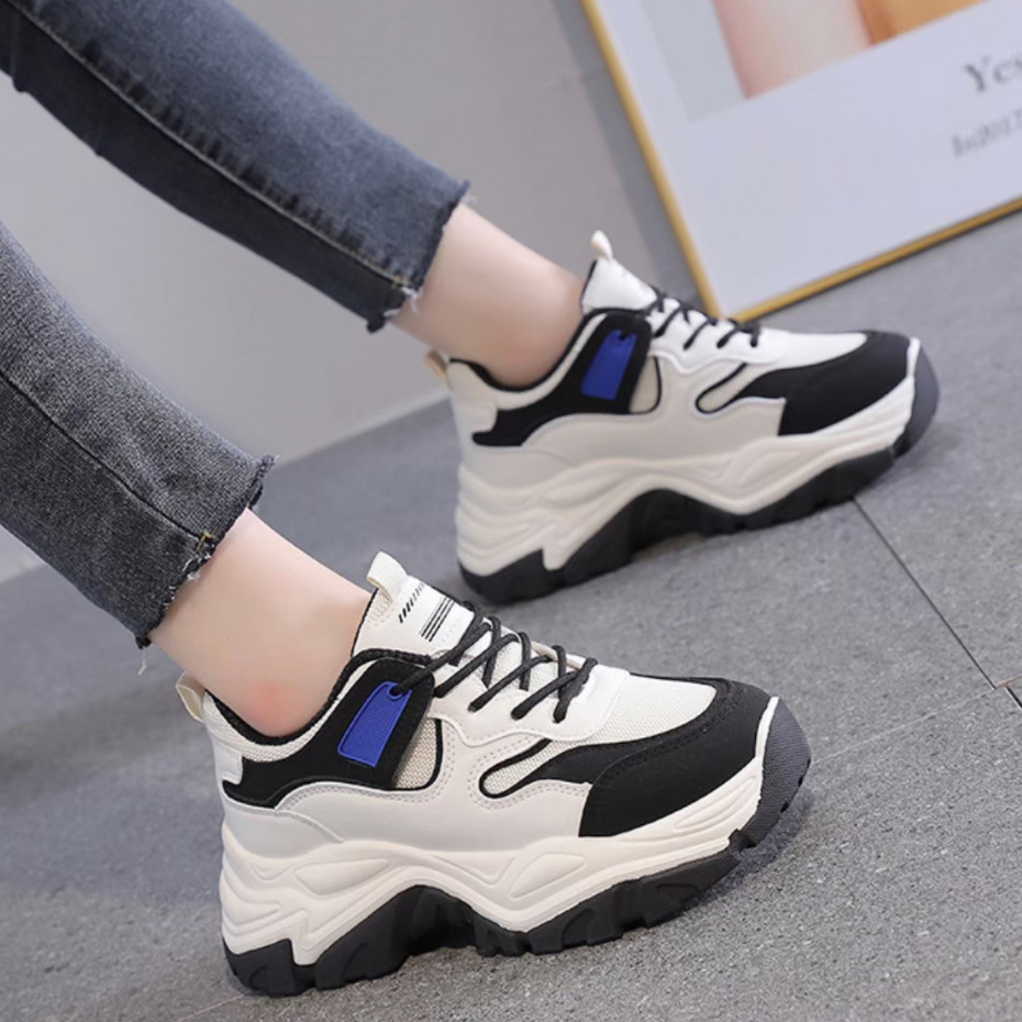 AVANCEID 1868 Sepatu Sneakers Wanita Sekolah Olahraga Sport Hitam Putih Import