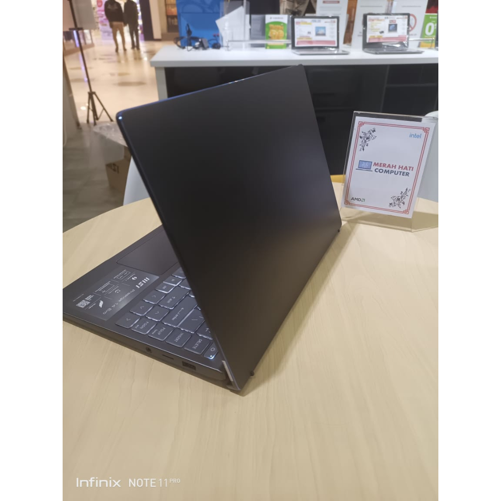 LAPTOP MSI PRESTIGE 14 EVO INTEL I7 1185G7 16GB 1TB SSD IRIS XE 14FHD IPS BL FP WIN10HOME CARBON GREY ORIGINAL BERKUALITAS