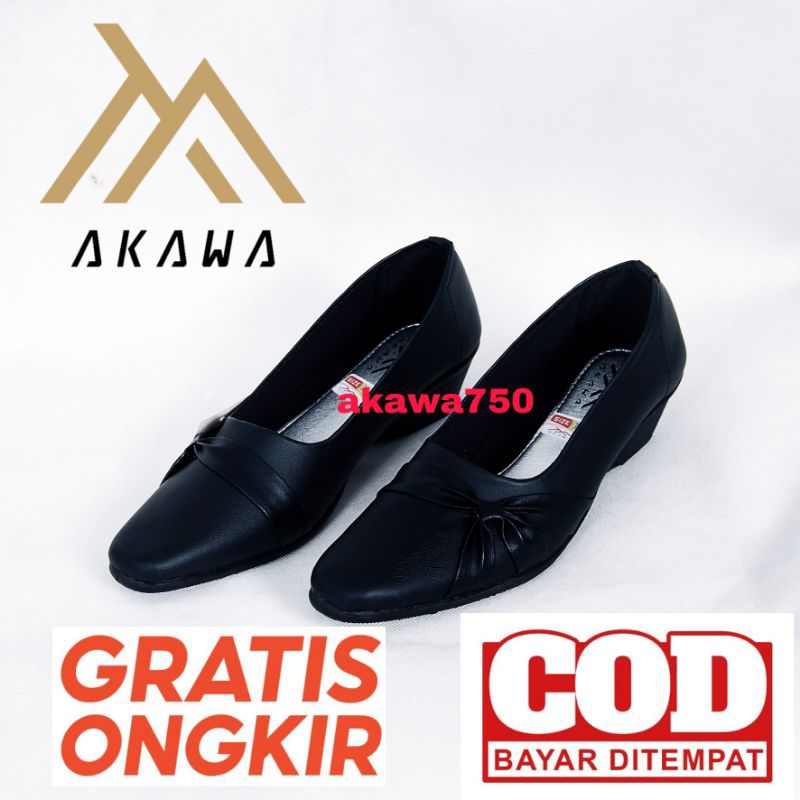 SEPATU PANTOFEL WANITA HITAM DAN CREAM SEPATU FANTOFEL WANITA SEPATU FORMAL AKAWA SEPATU KANTOR SEPATU KERJA SEPATU KULIT