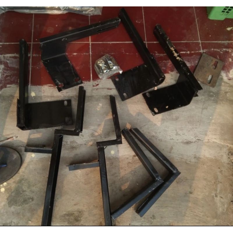 breket foot step samping mobil rush/terios lama