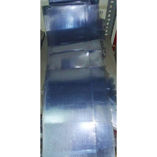 

Kotak Mika 16x14x12 alas emas