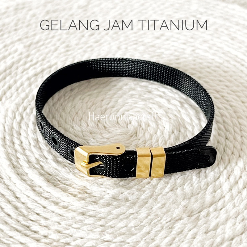 Gelang Jam Titanium Silver Gold dan Hitam Gold Inisial Huruf Free Hard Box Cantik