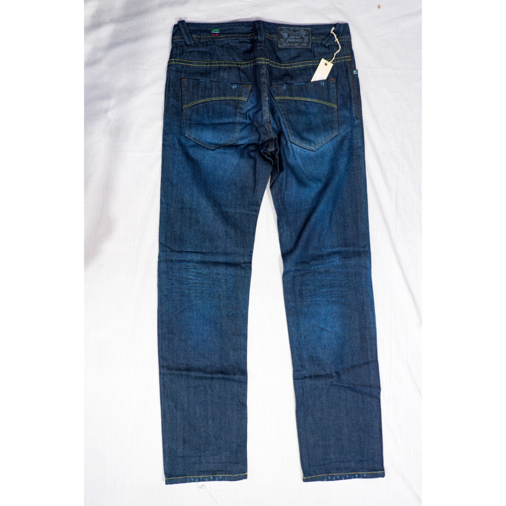 Celana Jeans Pria Diesel Size 32