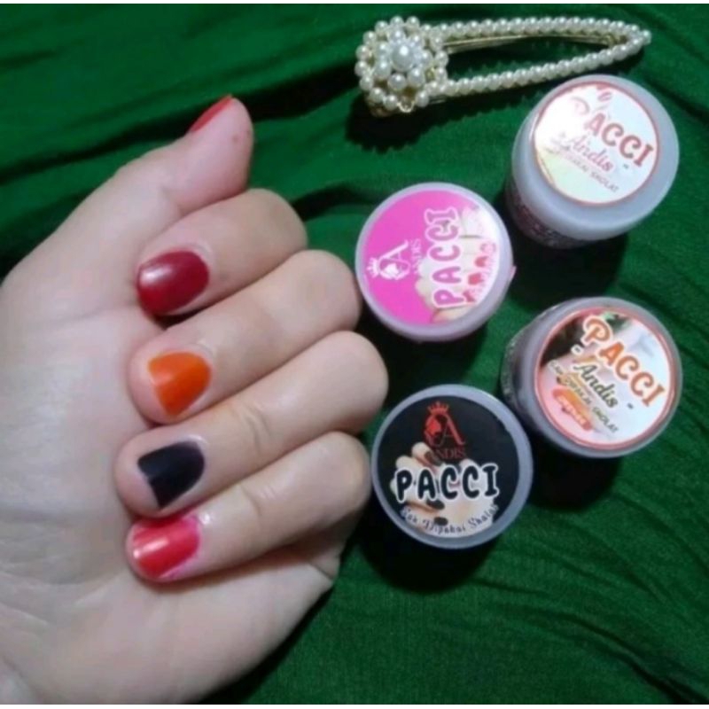 As pacci maroon 1 lusin / Andis pacci maroom