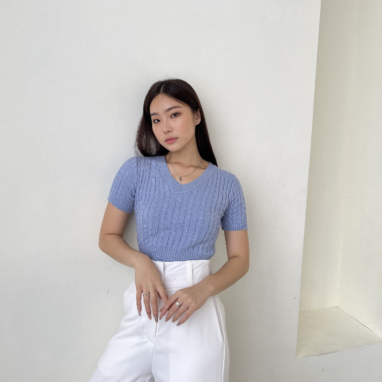 Devora Knit Textured Crop Top / Atasan Rajut / Blouse Casual / Korean Style