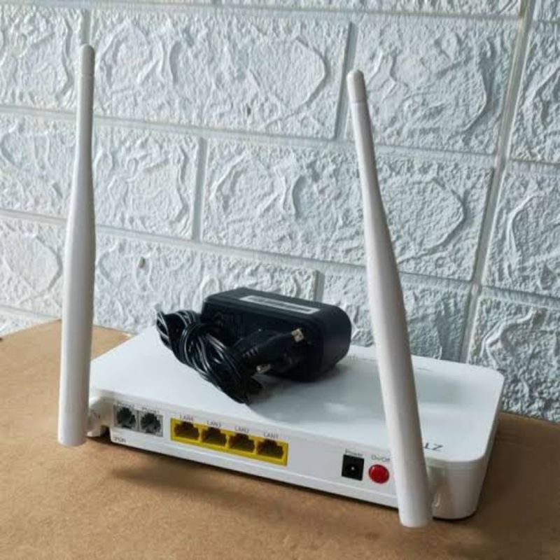 MODEM ROUTER WIFI ZTE F609 V3, PLUS ADAPTOR