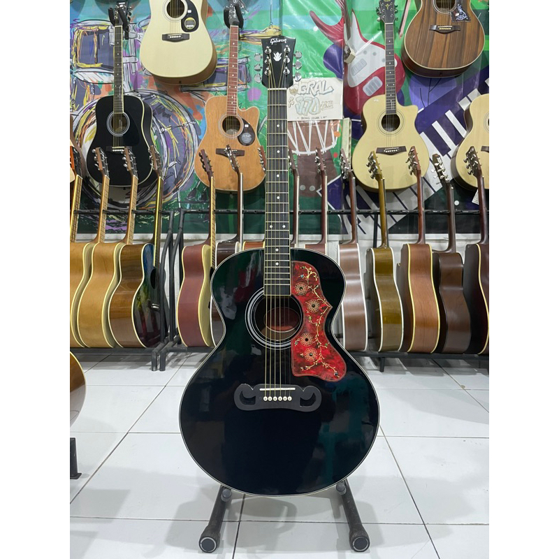 Gitar Gibson J200 premium